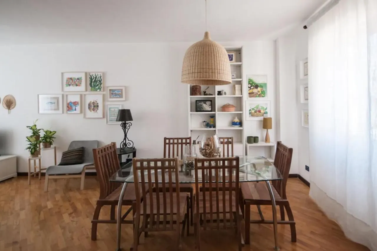 Casa Sul Mare Seaside Apt In Front Of The Sea Palermo Lejlighed